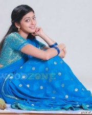 Telugu Actress Pranitha Sexy Stills