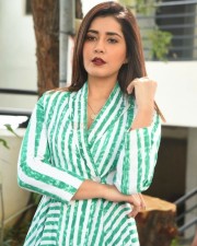 Telugu Actress Raashi Khanna Interview Pictures