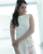 Telugu Actress Rashi Khanna New Pictures