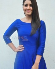 Telugu Actress Rashi Khanna New Pictures