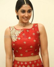 Telugu Actress Regina Cassandra New Pictures