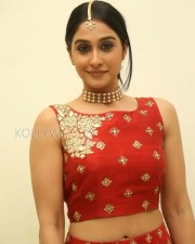 Telugu Actress Regina Cassandra New Pictures