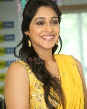 Telugu Actress Regina Cassandra Photoshoot Pictures