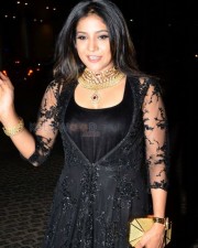 Telugu Actress Sakshi Agarwal Pictures