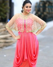 Telugu Movie Actress Bhanu Shree Photoshoot Pictures