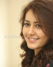 Tolly Actress Rashi Khanna Pictures