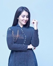 Tollywood Actress Raashi Khanna Pictures