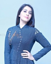 Tollywood Actress Raashi Khanna Pictures