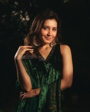 Tollywood Actress Raashii Khanna in a Green Velvet Organza Silk Embroidered Floral V Neck Sharara Set Photos 03