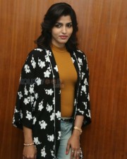 Uru Movie Heroine Dhansika Photos