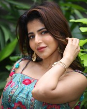 Actress Iswarya Menon at Spy Interview Pictures 79