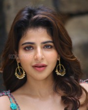 Actress Iswarya Menon at Spy Interview Pictures 83