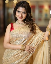 Actress Iswarya Menon at Spy Pre Release Event Photos 02