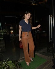 Hansika Motwani Spotted At Silver Beach Cafe In Juhu Photos