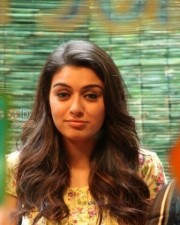 Maan Karate Heroine Hansika Motwani Photos