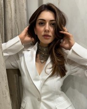 Photogenic Hansika Motwani in a White Suit Photos 01