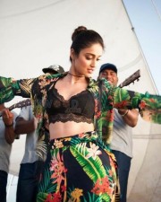 Red Hot Sexy Actress Ileana Pictures