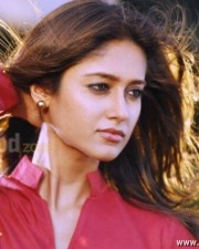 Sexy Actress Ileana In Red Dress Pictures