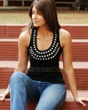 Sexy Ileana Stills