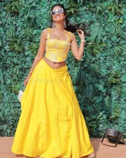 Tamil Actress Keerthi Pandian in a Yellow Lehenga Photos 03