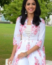 Telugu Actress Ritu Varma New Pictures