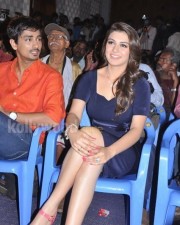 Theeya Velai Seiyyanum Kumaru Heroine Hansika Hot Photos