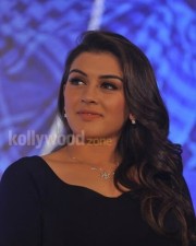 Theeya Velai Seiyyanum Kumaru Heroine Hansika Hot Photos