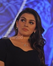 Theeya Velai Seiyyanum Kumaru Heroine Hansika Hot Photos