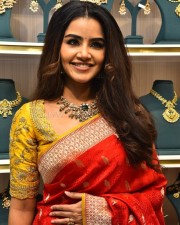 Actress Anupama Parameswaran at Viyara Fine Silver Jewellery Inauguration Photos 07