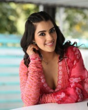 Actress Kavya Thapar at Eagle Movie Interview Photos 11