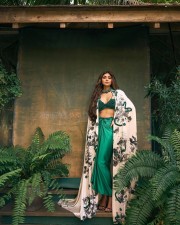Actress Shilpa Shetty in a Emerald Green Outfit with Cream Floral Pattern Shroud Photos 03