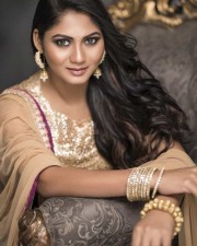 Actress Shruti Reddy New Photos