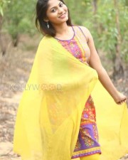 Actress Shruti Reddy New Photoshoot Pictures