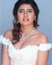 Beautiful Ashima Narwal Photoshoot Stills