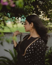 Beautiful Nikhila Vimal in a Black Printed Salwar Photos 01