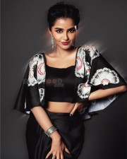 Beautiful and Sexy Anupama Parameswaran in a Black Crop Top with Matching Skirt Pictures 03