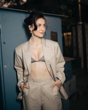 Glamorous Elli AvrRam in a Green Bralette with Cream Jacket and Matching Pant Photos 04