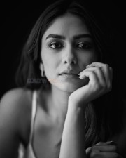 Graceful Bollywood actress Mrunal Thakur in a Monochrome Photoshoot Pictures 02