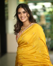 Heroine Kavya Thapar at Viswam Movie Interview Photos 58