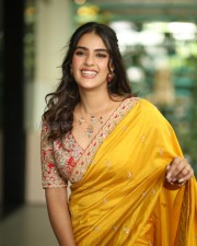 Heroine Kavya Thapar at Viswam Movie Interview Photos 92