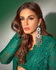 Maharani 3 Actress Huma Qureshi in a Green Lehenga Set Photos 05