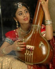 Shriya Saran Hot Pictures In Chandra Movie