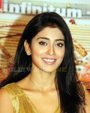 Shriya Saran Photos