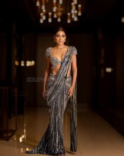 Sizzling Hot Shriya Saran in a Black and Silver Monisha Jaising Saree Photos 01