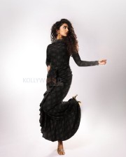 Stylish Anupama Parameswaran in a Black Shimmery Bodycon Dress Photos 07