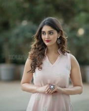 Tamil Heroine Surabhi New Photos