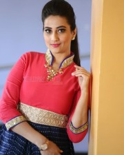 Telugu Anchor Manjusha Photos