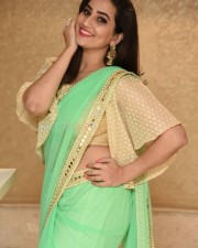 Telugu Anchor Manjusha Pictures