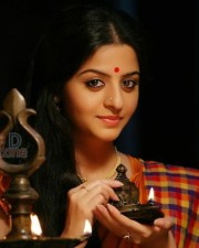 Vedhika In Kaaviya Thalaivan Movie Stills