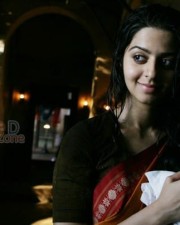 Vedhika In Kaaviya Thalaivan Movie Stills